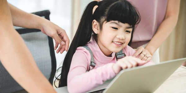 Comment créer un programme éducatif sur la biodiversité marine pour les écoles primaires ?