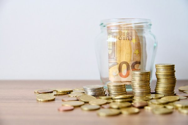 Conseils pratiques pour préparer sa retraite avec un salaire modeste